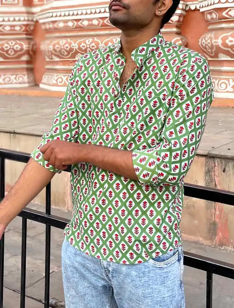Men Green Butti Flower Print Slim Fit